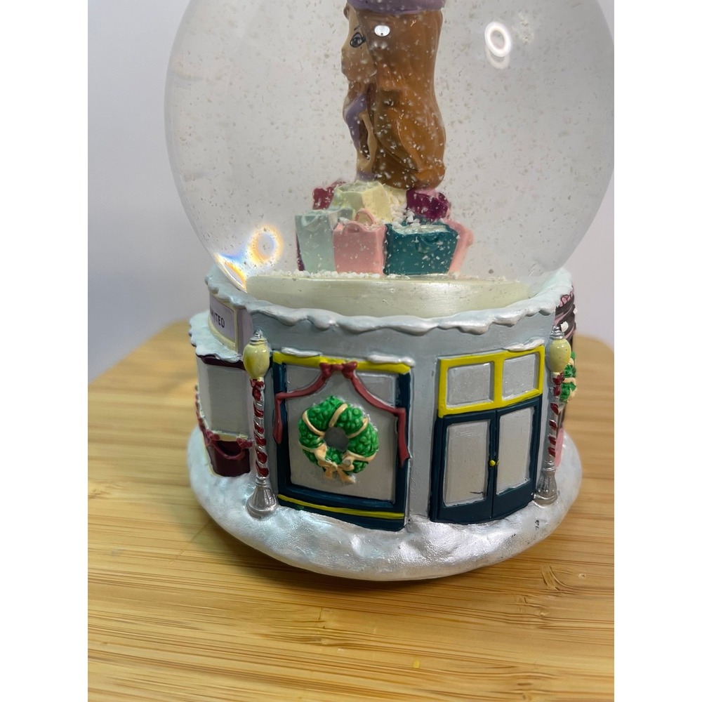 BRATZ Way Cool Musical Snow Globe Enesco MGA "Deck The Halls" - Picture 7 of 10